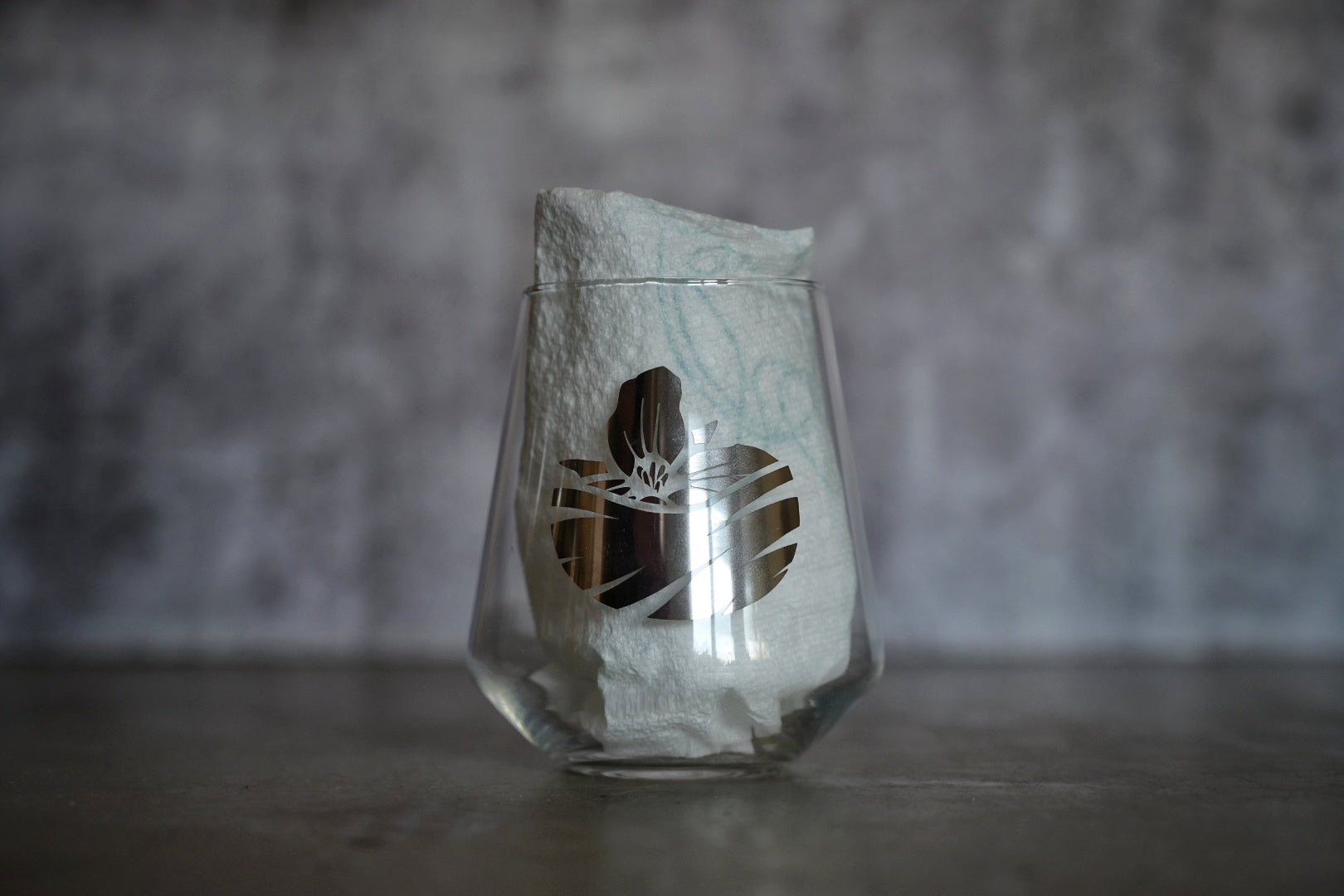 Trillium Glass Tumbler Silver